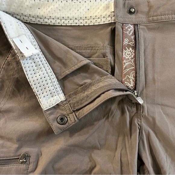 L.L.Bean Comfort Trail Shorts Women’s Size 10 Brown Nylon Stretch Hiking Outdoor - Picture 5 of 12